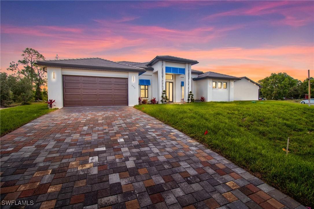 206 Jack Ave., Lehigh Acres, FL 33971