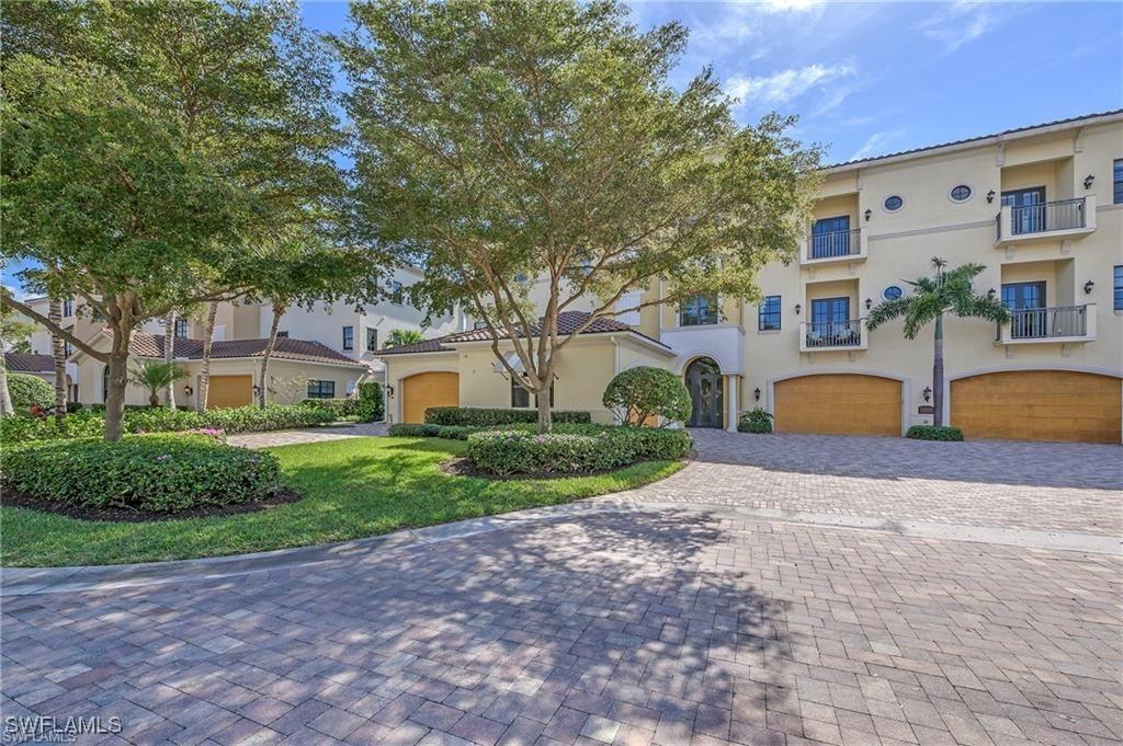 11001 Via Tuscany Ln. #302, Miromar Lakes, FL 33913
