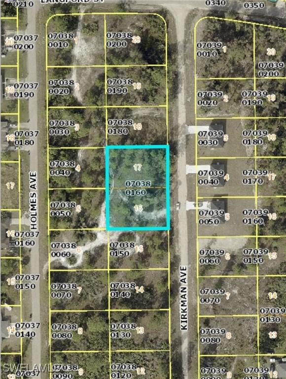 764 Kirkman Ave., Lehigh Acres, FL 33974