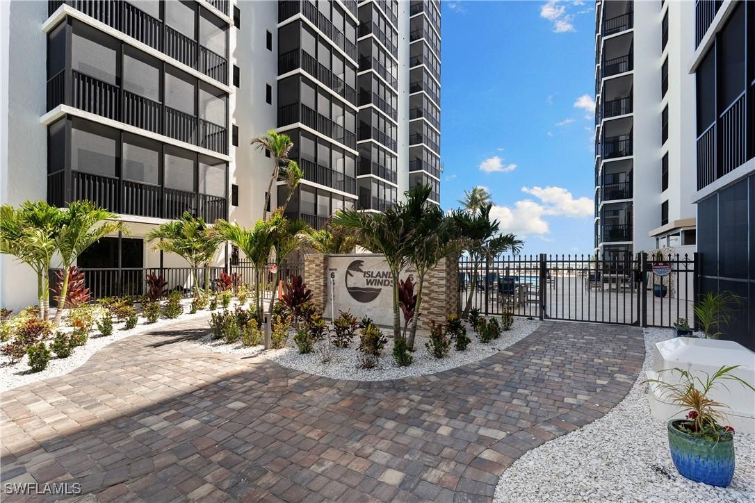 6612 Estero Blvd. #PH2, Fort Myers Beach, FL 33931