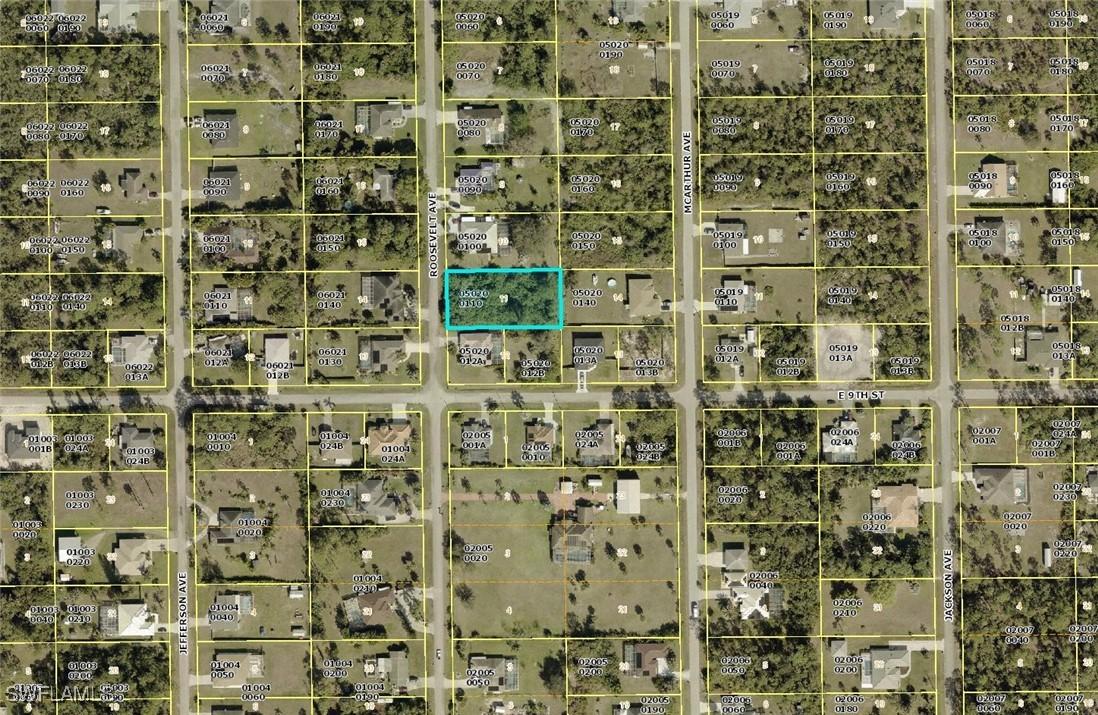 902 Roosevelt Ave., Lehigh Acres, FL 33936