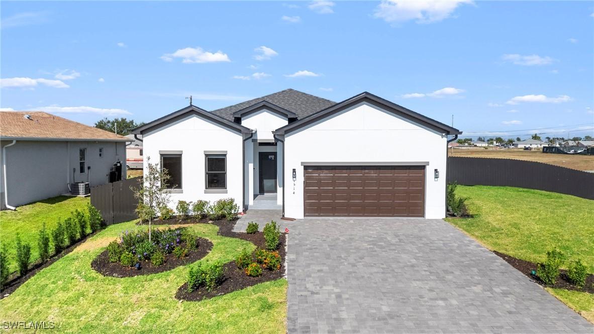 1109 NW 14th St., Cape Coral, FL 33993