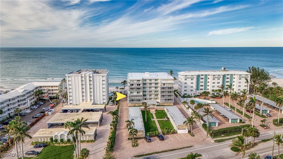 1977 Gulf Shore Blvd. #302, Naples, FL 34102