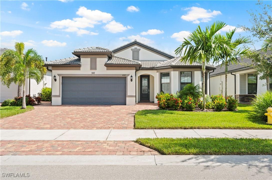 6767 Pennyroyal Dr., Naples, FL 34114