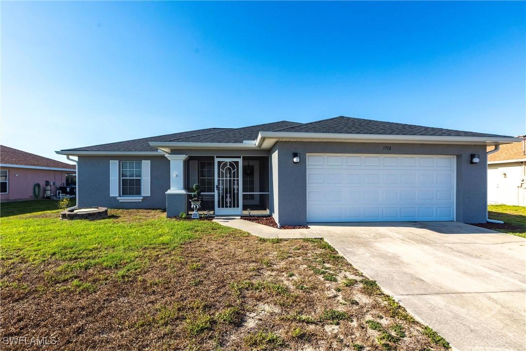 1713 S Gator Cir., Cape Coral, FL 33909