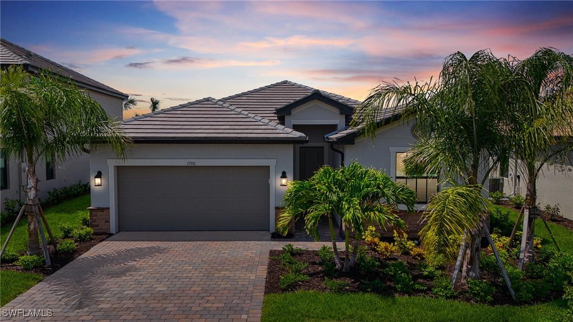 19390 Hinkley Dr., Estero, FL 33928