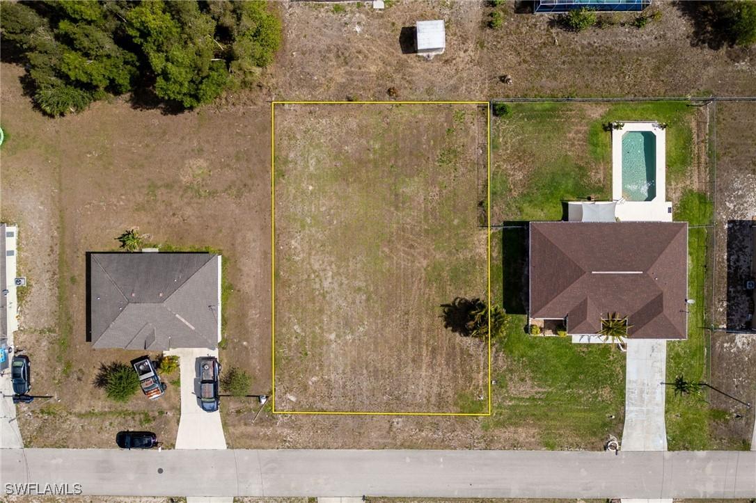225 Manasota St., Fort Myers, FL 33913