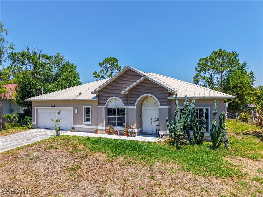 5208 Bygone St., Lehigh Acres, FL 33971
