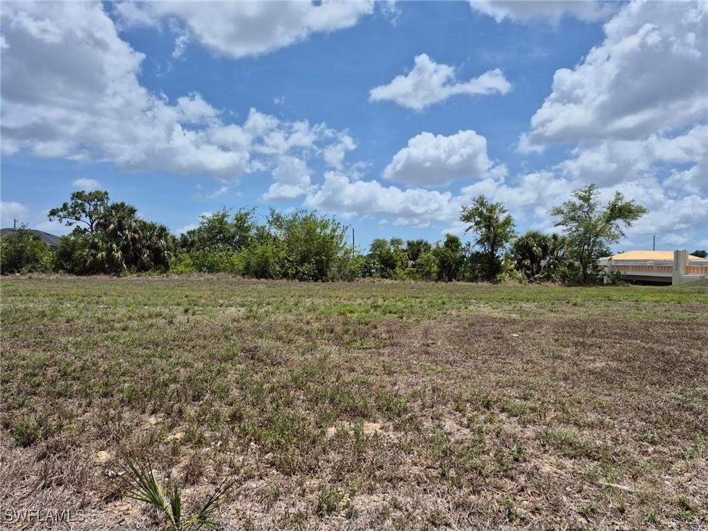 1420 NE 23rd Ter., Cape Coral, FL 33909