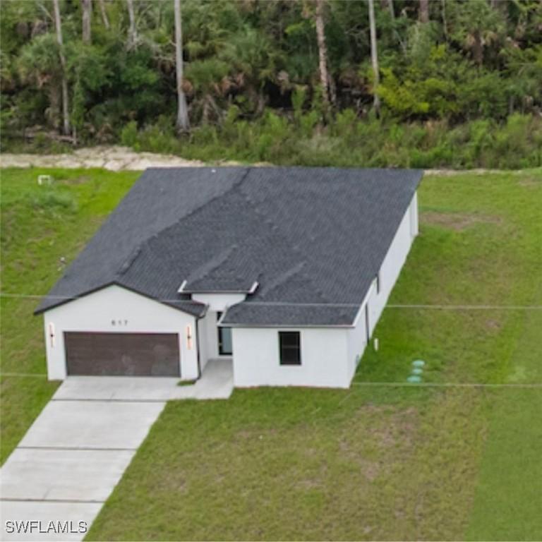 617 Greenbriar Blvd., Lehigh Acres, FL 33972