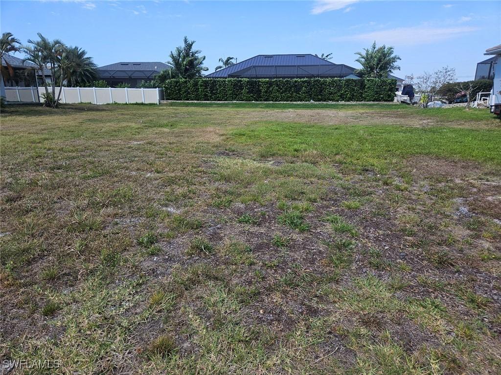 420 SW 38th Pl., Cape Coral, FL 33991