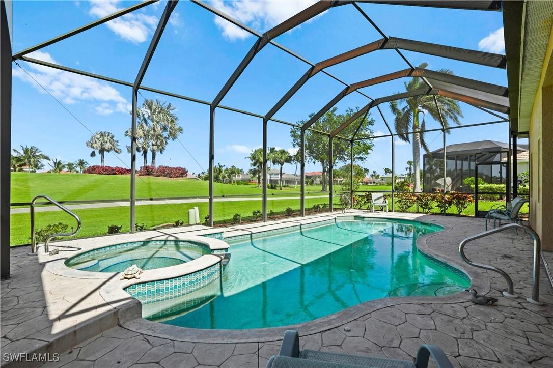 14880 Crescent Cove Dr., Fort Myers, FL 33908