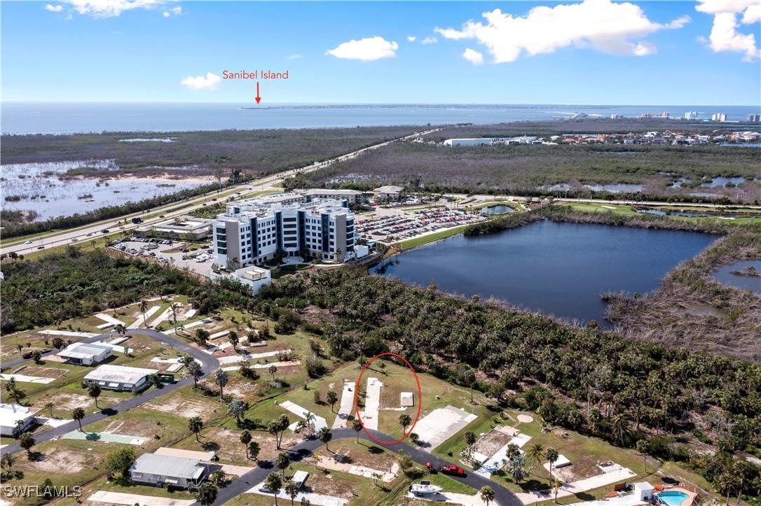 13701 Ovenbird Dr., Fort Myers, FL 33908
