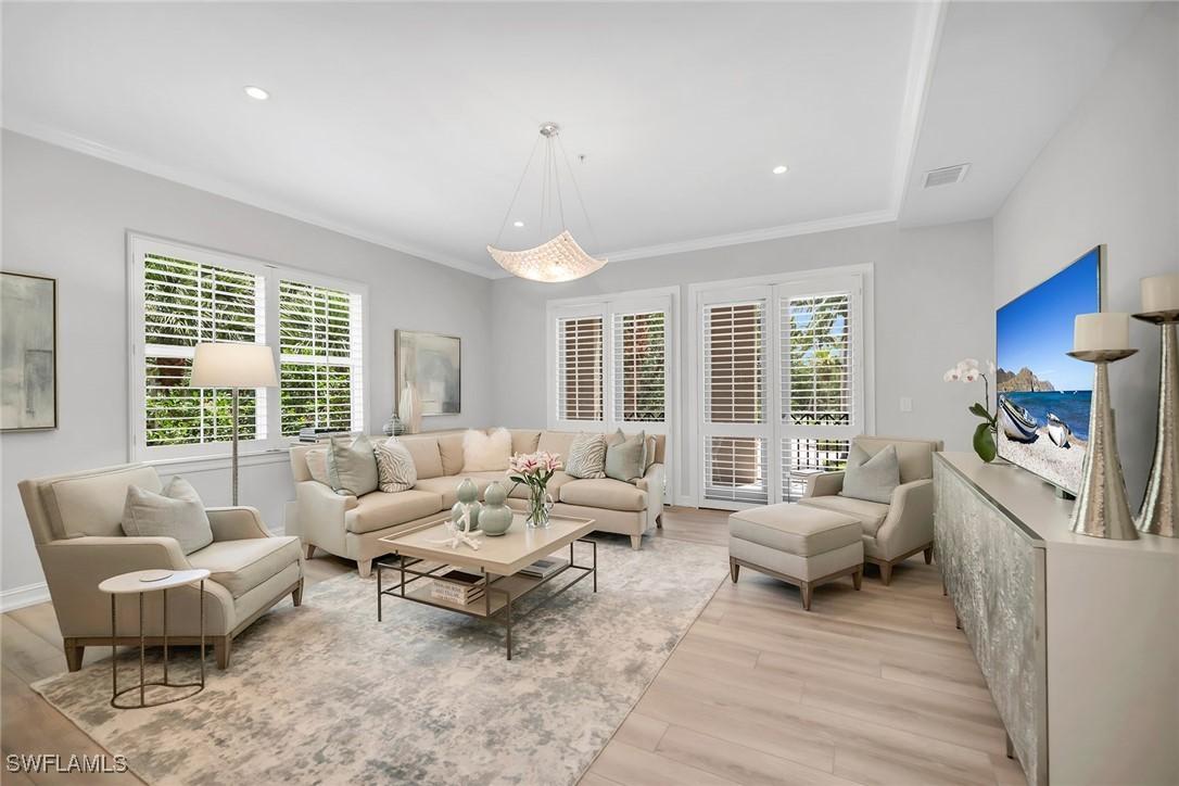 2839 Tiburon Blvd. #102, Naples, FL 34109