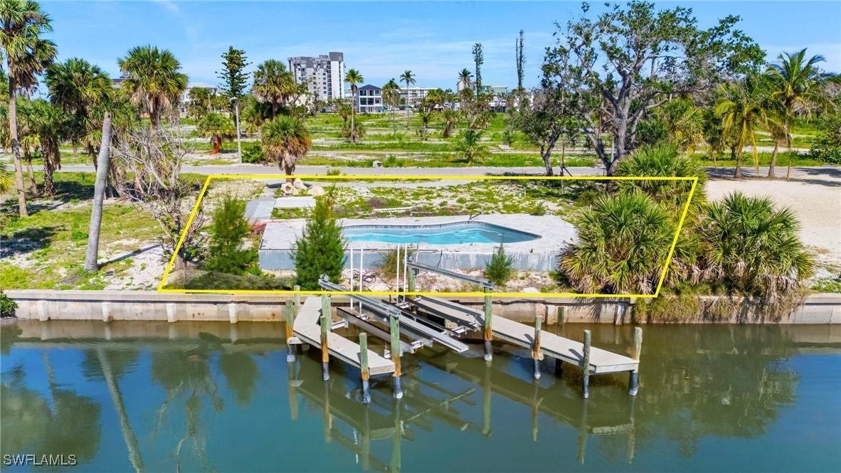 180 Donora Blvd., Fort Myers Beach, FL 33931