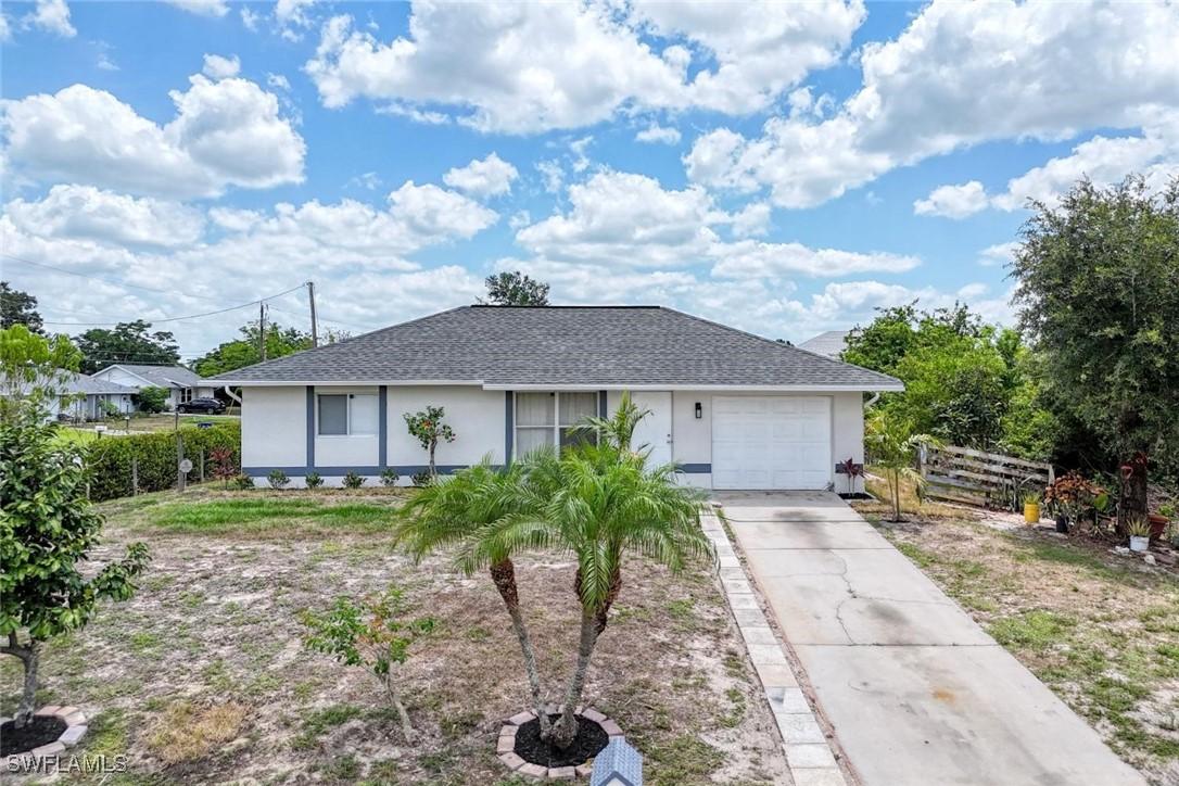 4601 Diane Ave., Lehigh Acres, FL 33976