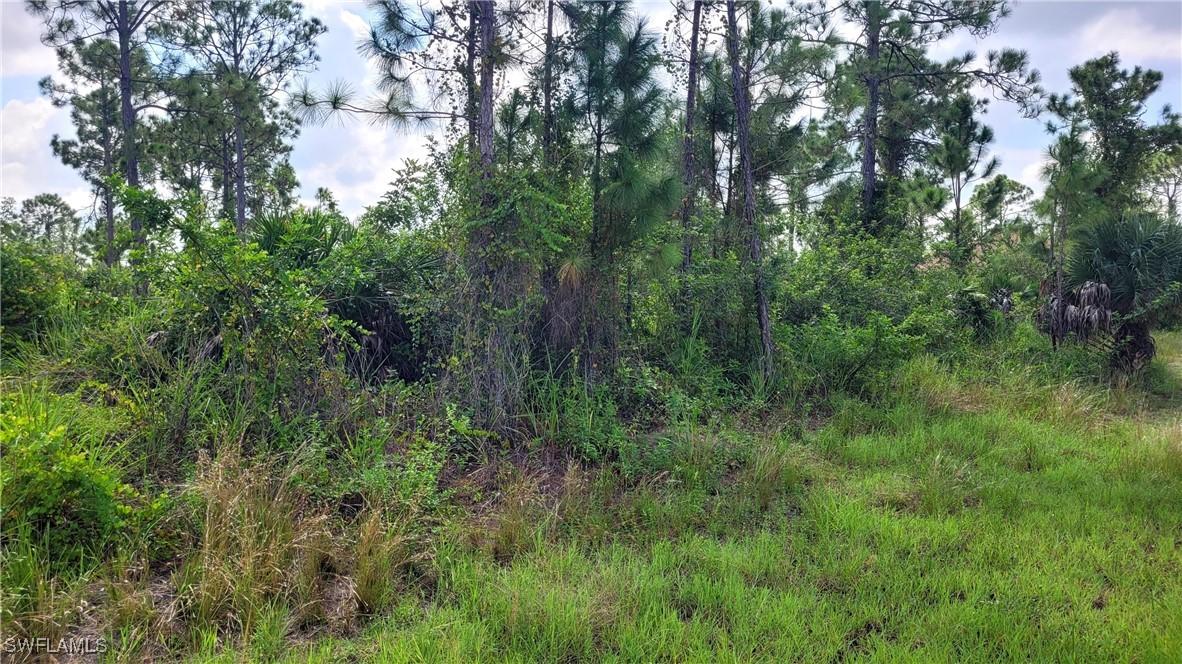 735 Ontario Ave., Lehigh Acres, FL 33974