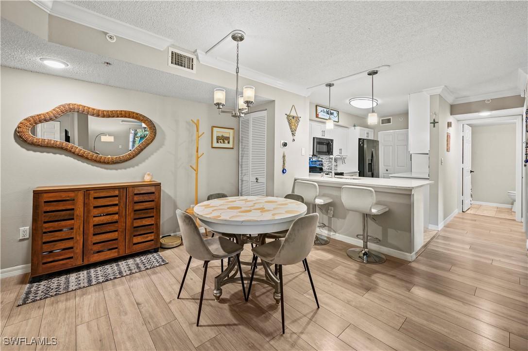 8950 Colonnades Ct. #826, Bonita Springs, FL 34135