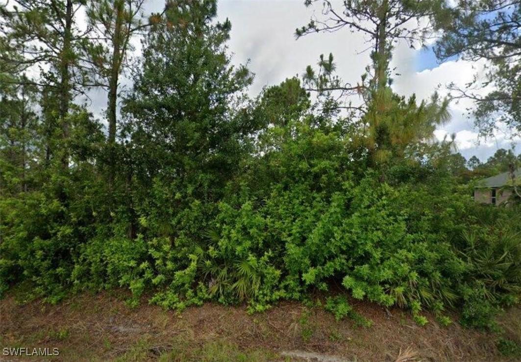 811 Clark Ave., Lehigh Acres, FL 33972
