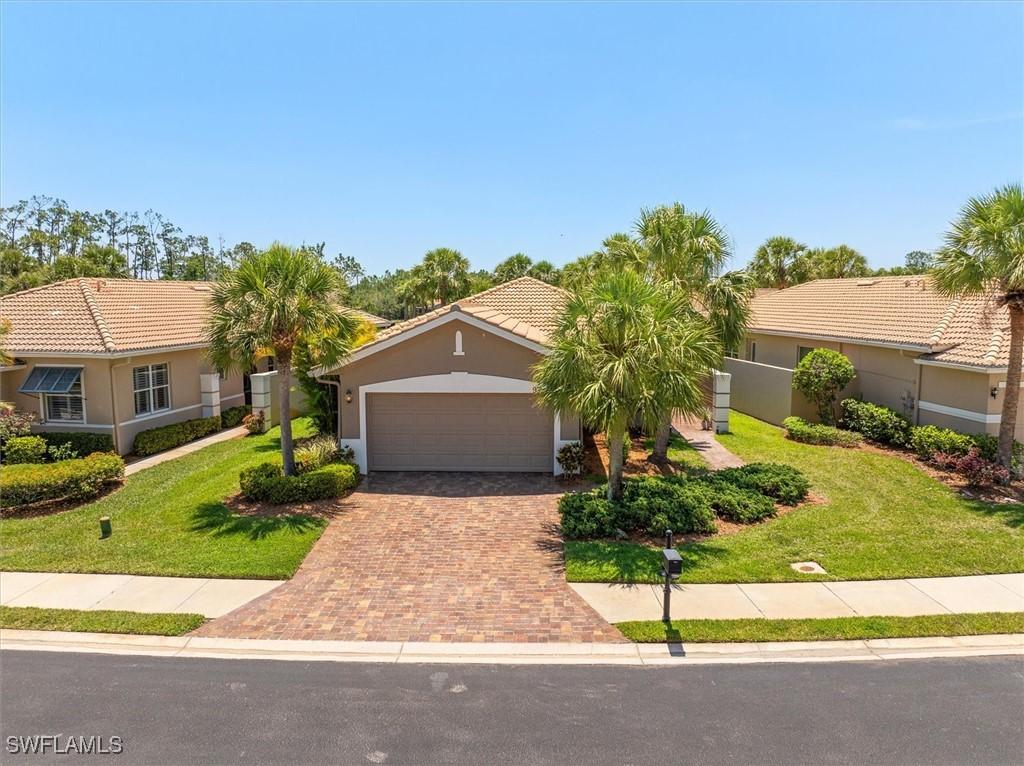 9327 Trieste Dr., Fort Myers, FL 33913