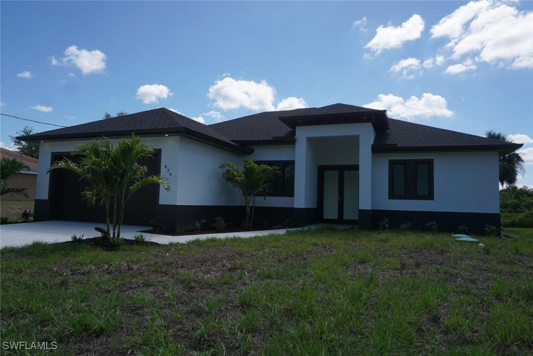 826 Alido Ave., Lehigh Acres, FL 33971