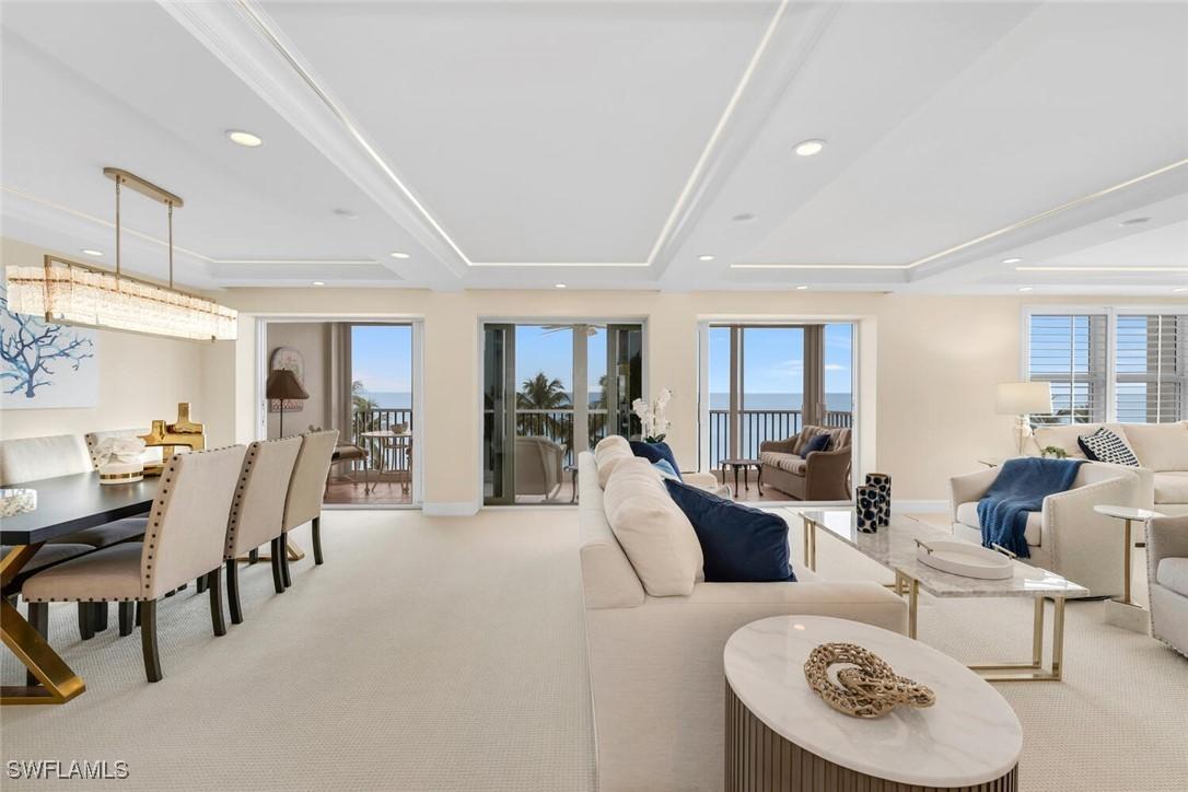 3003 Gulf Shore Blvd. #403, Naples, FL 34103