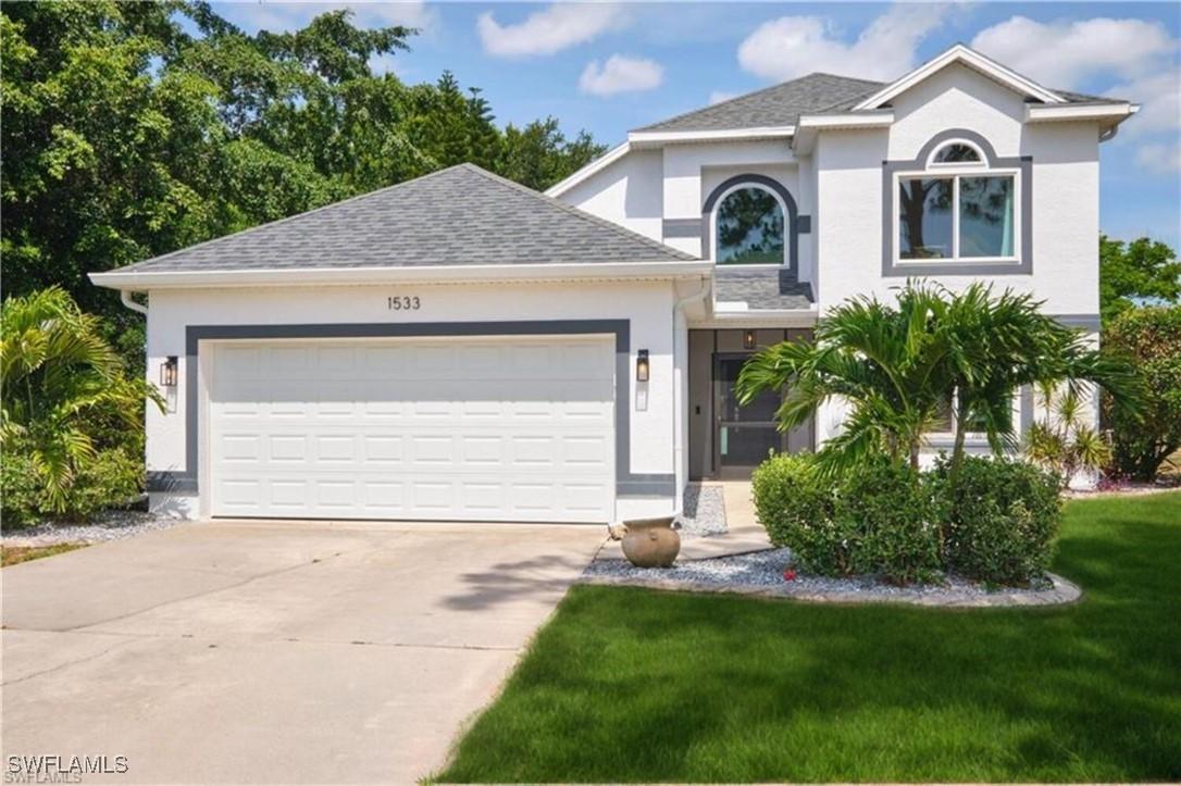 1533 Honor Ct., Lehigh Acres, FL 33971