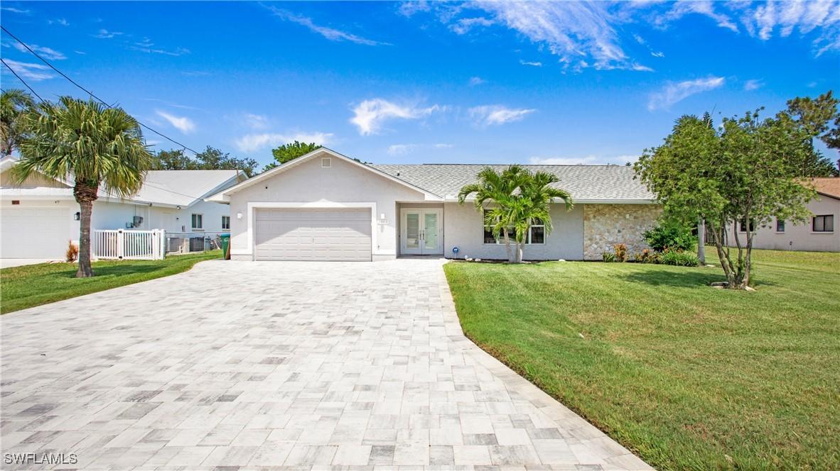 3903 SE 18th Pl., Cape Coral, FL 33904