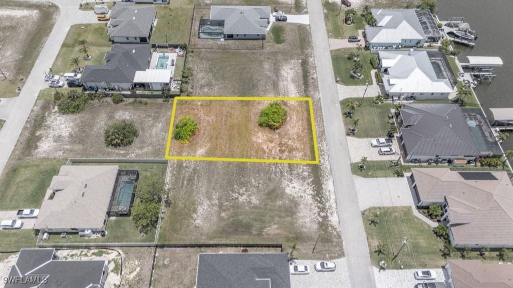 1633 NW 43rd Ave., Cape Coral, FL 33993