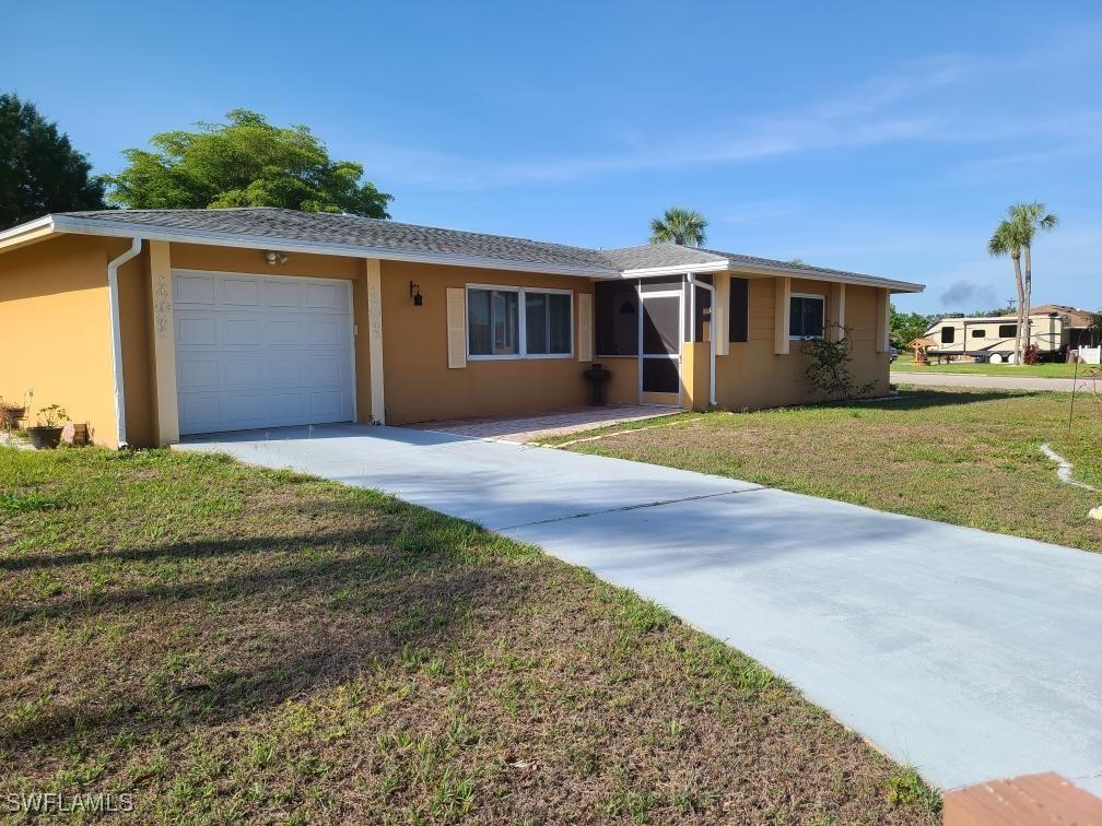 123 Waterview Ave., Lehigh Acres, FL 33936