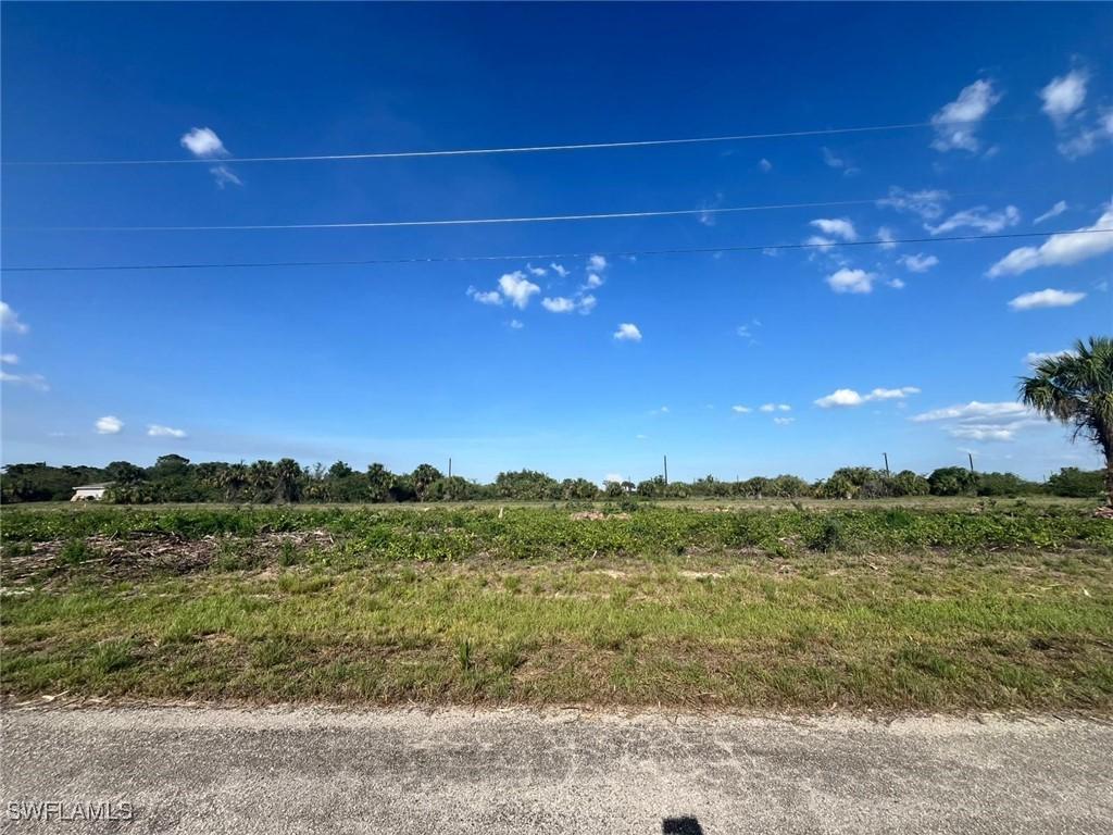 352 Phoenix Ter., Labelle, FL 33935