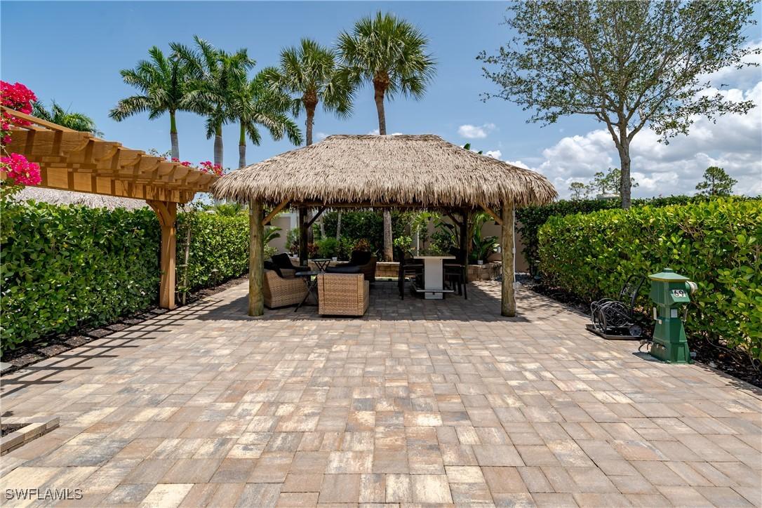 13615 Snook Cir., Naples, FL 34114