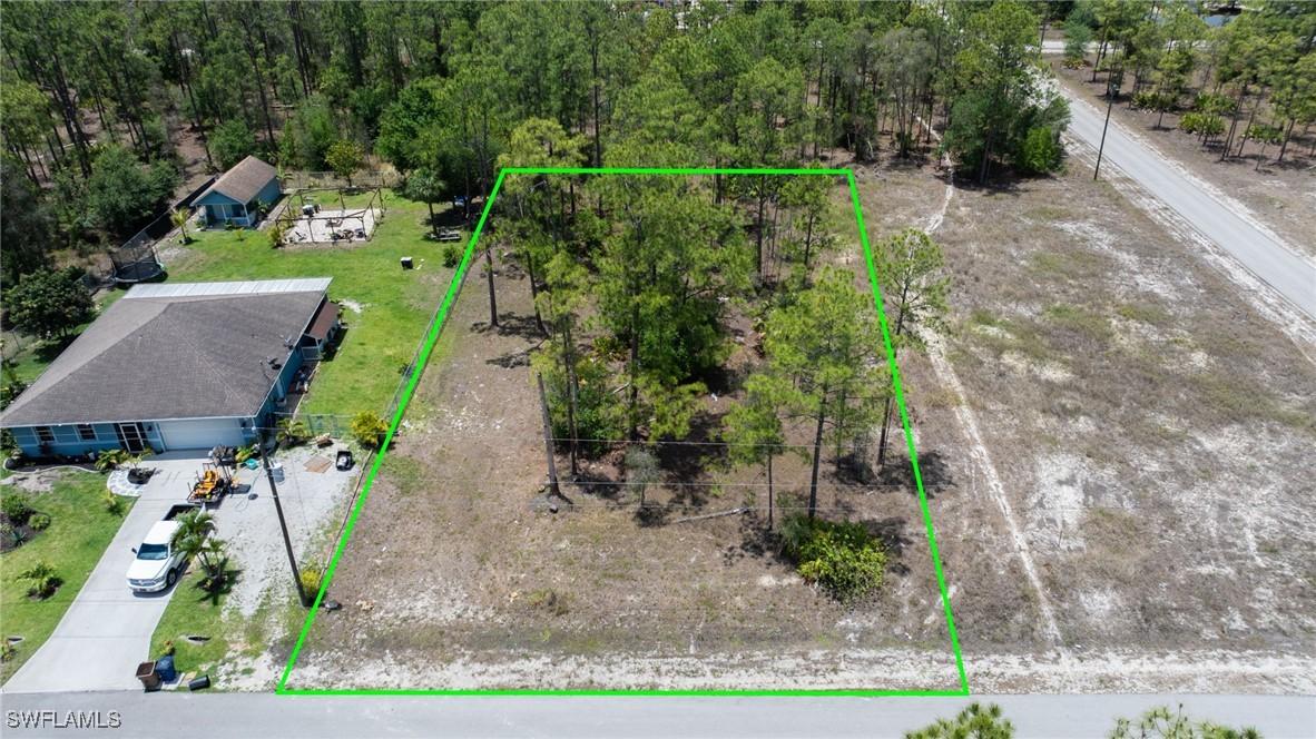 1321 Mcarthur Ave., Lehigh Acres, FL 33972