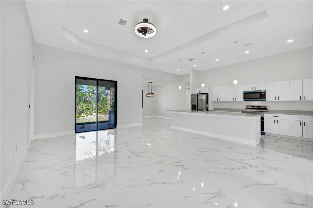 3159 Sunshine Blvd., Lehigh Acres, FL 33971