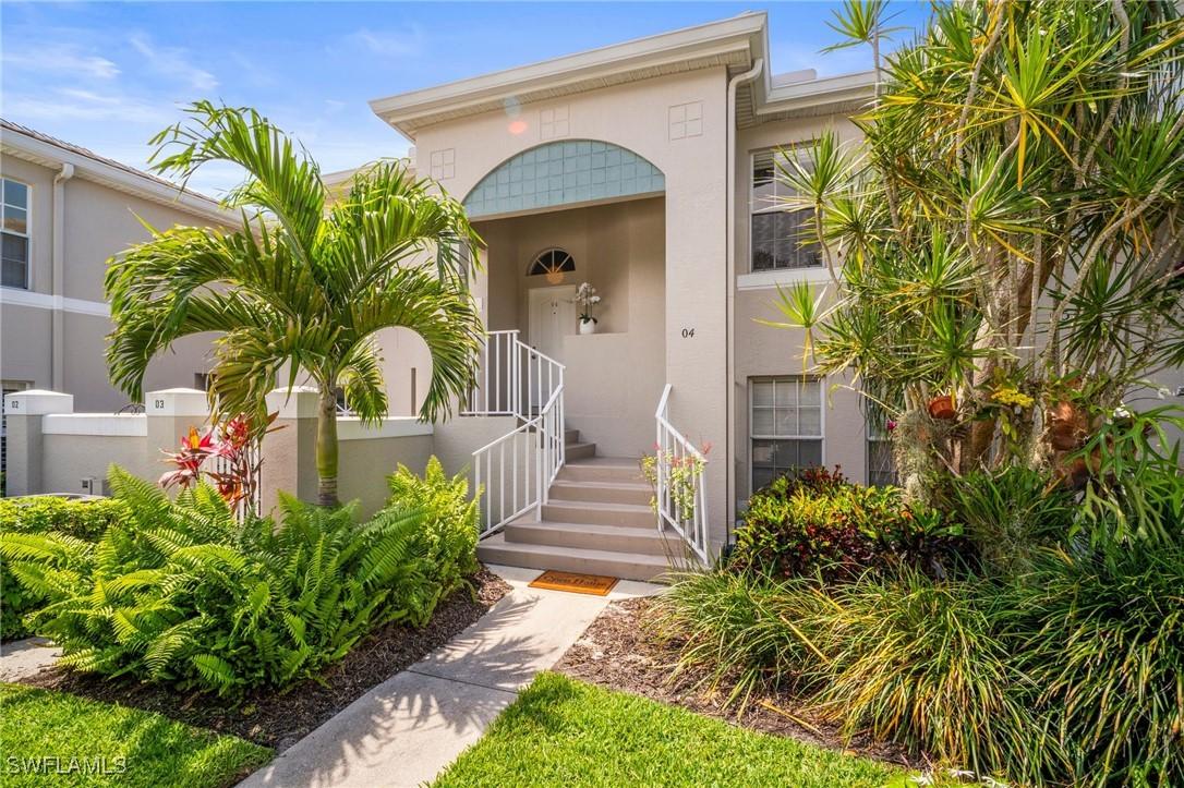 1771 Bermuda Greens Blvd. #O4, Naples, FL 34110