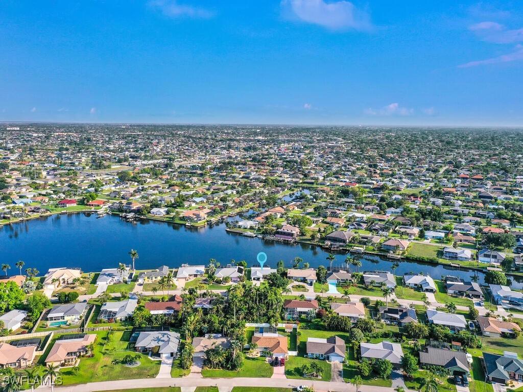 333 SE 33rd Ter., Cape Coral, FL 33904
