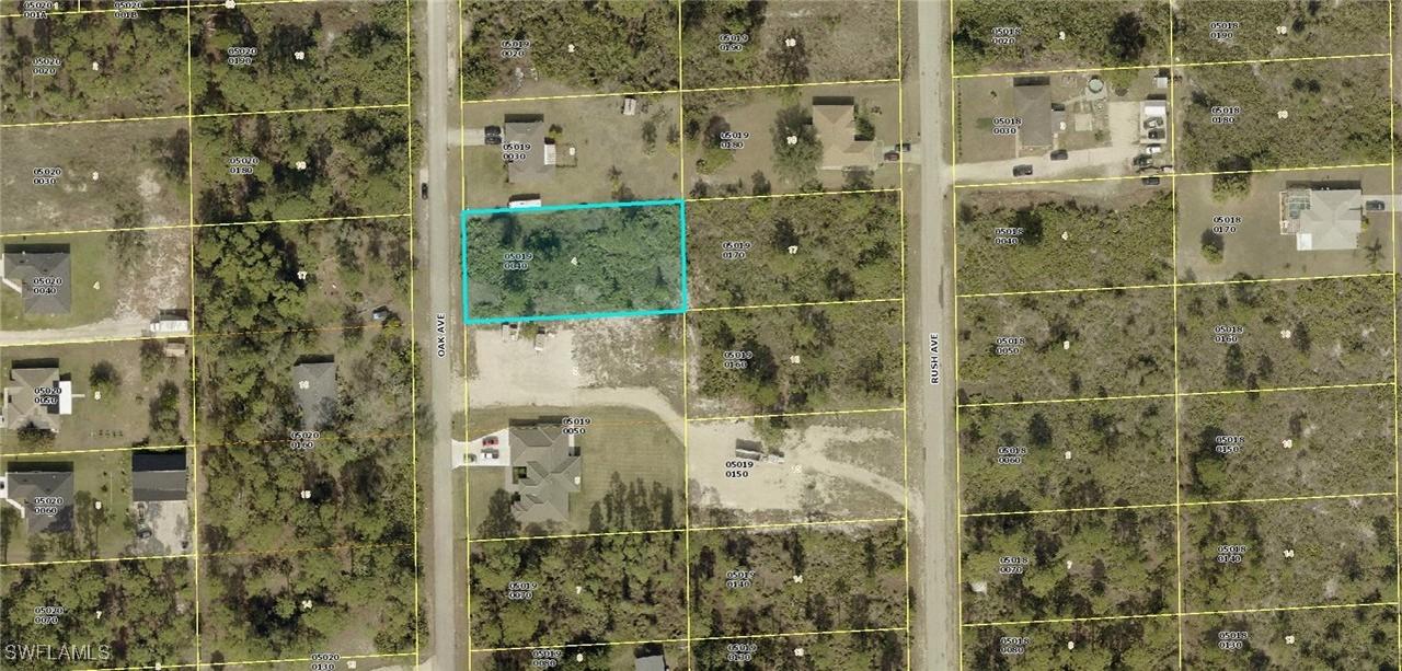 1608 Oak Ave., Lehigh Acres, FL 33972