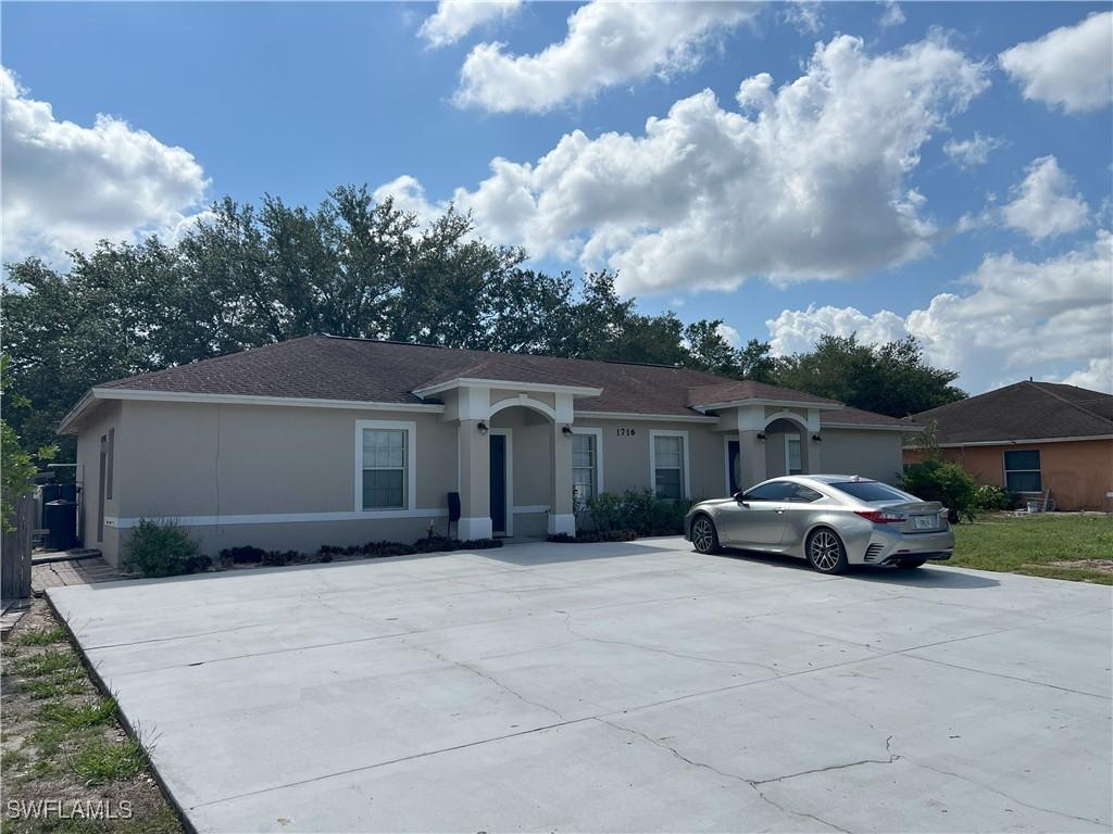 1716 48th St., Naples, FL 34116