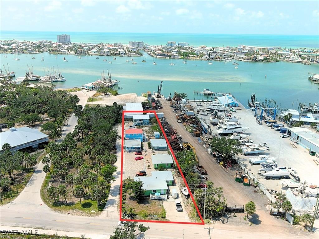 1180 Main St. #6, Fort Myers Beach, FL 33931