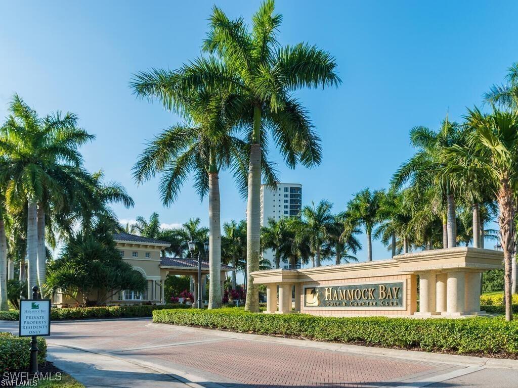 1276 Rialto Way #7-102, Naples, FL 34114