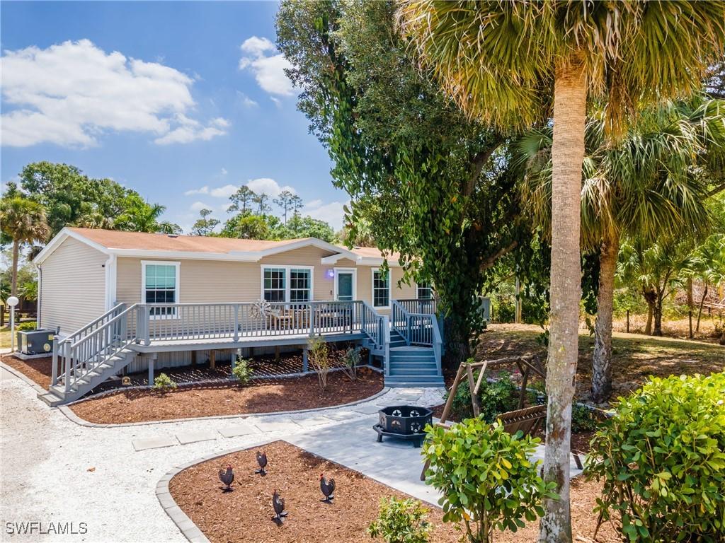 1935 Phillips Rd. #javascript:__doPostB, Fort Denaud, FL 33935