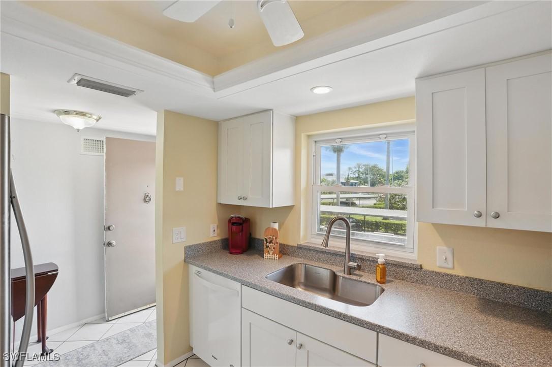 5467 Rattlesnake Hamm Rd. #C-204, Naples, FL 34113