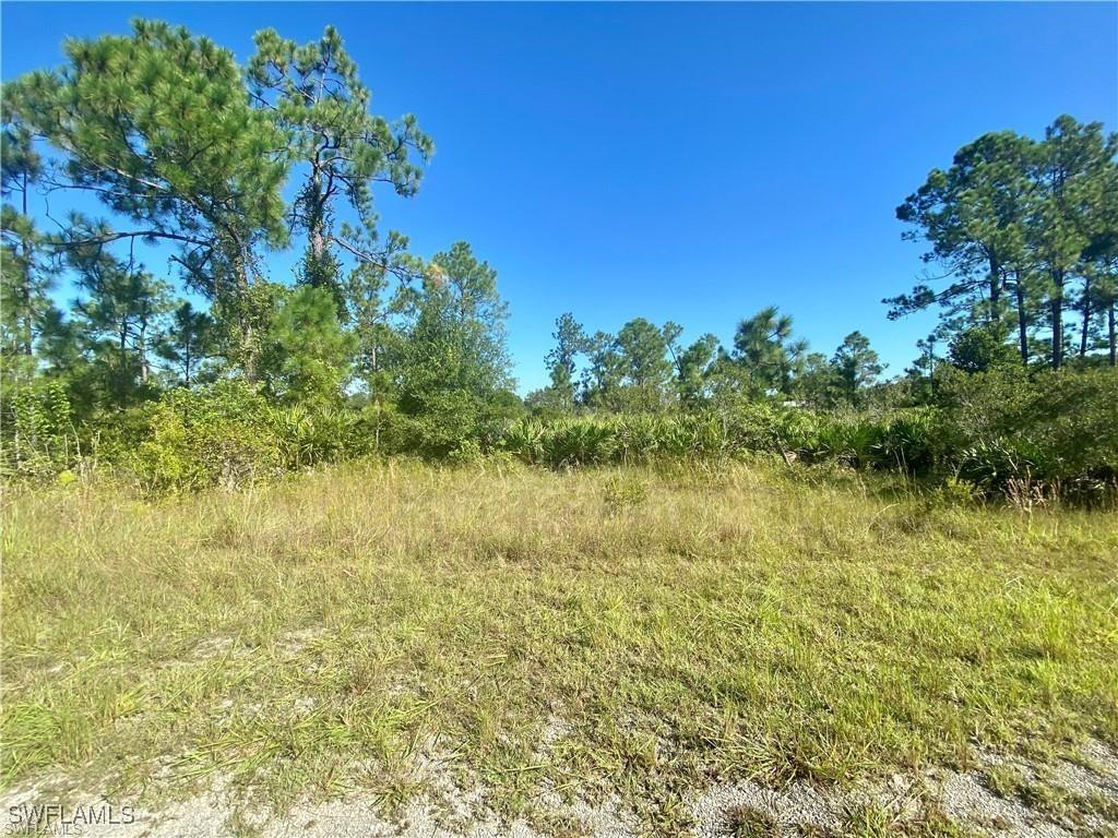 2178 Winnetka Dr., Lehigh Acres, FL 33972