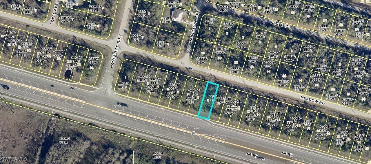 2716 Meadow Rd., Lehigh Acres, FL 33974