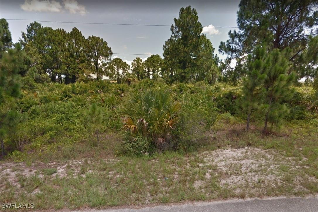 1241 Songbird St., Fort Myers, FL 33913