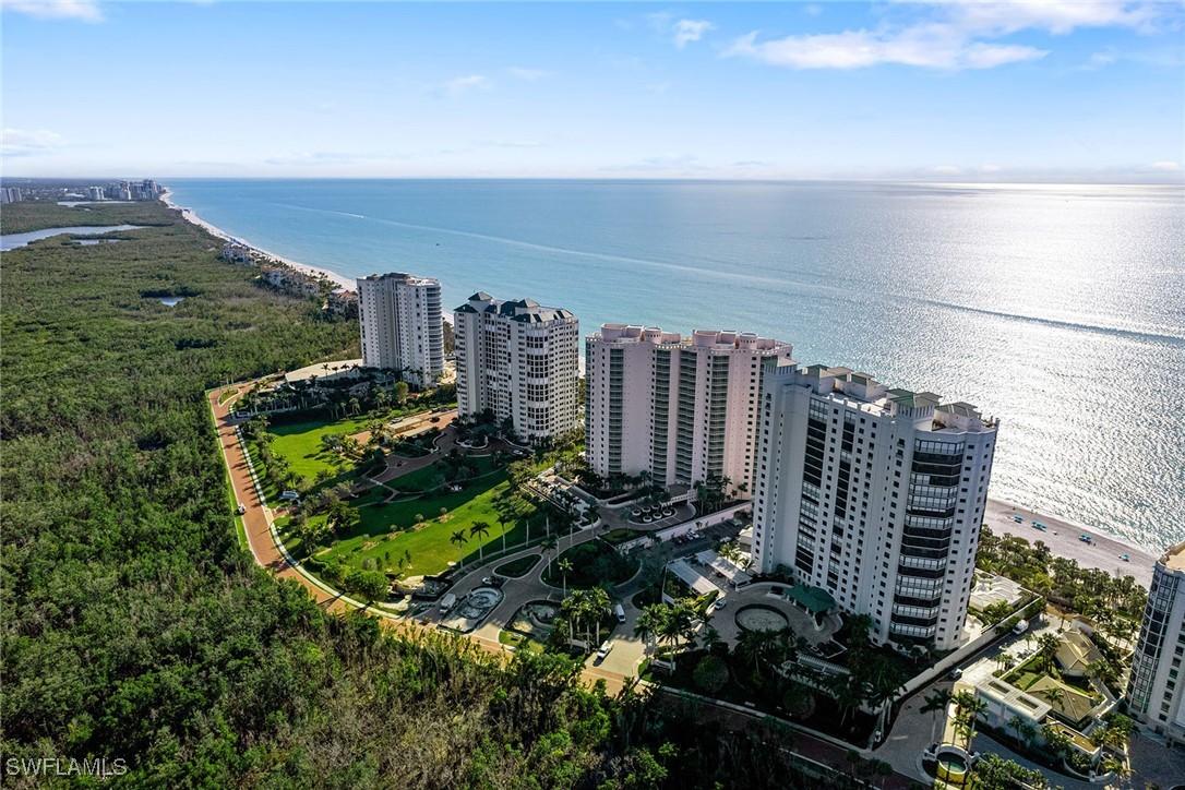 8473 Bay Colony Dr. #403, Naples, FL 34108