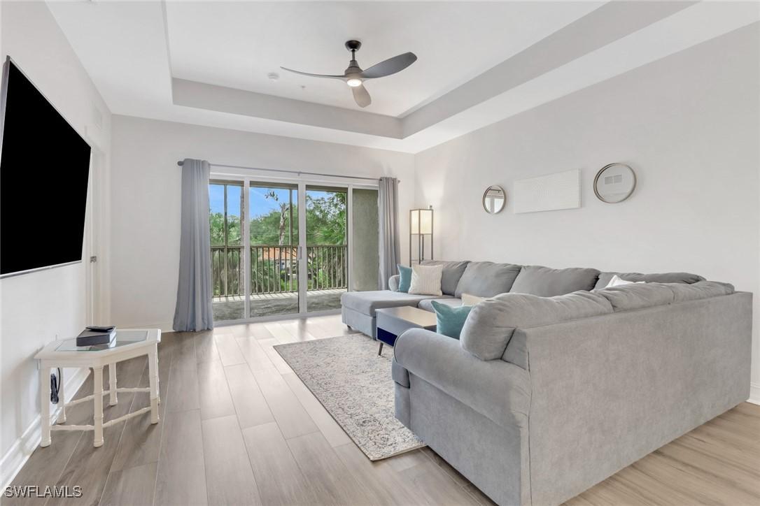 7823 Regal Heron Cir. #303, Naples, FL 34104