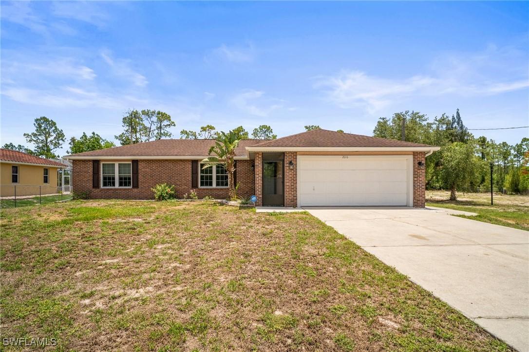 2016 Fitch Ave., Alva, FL 33920