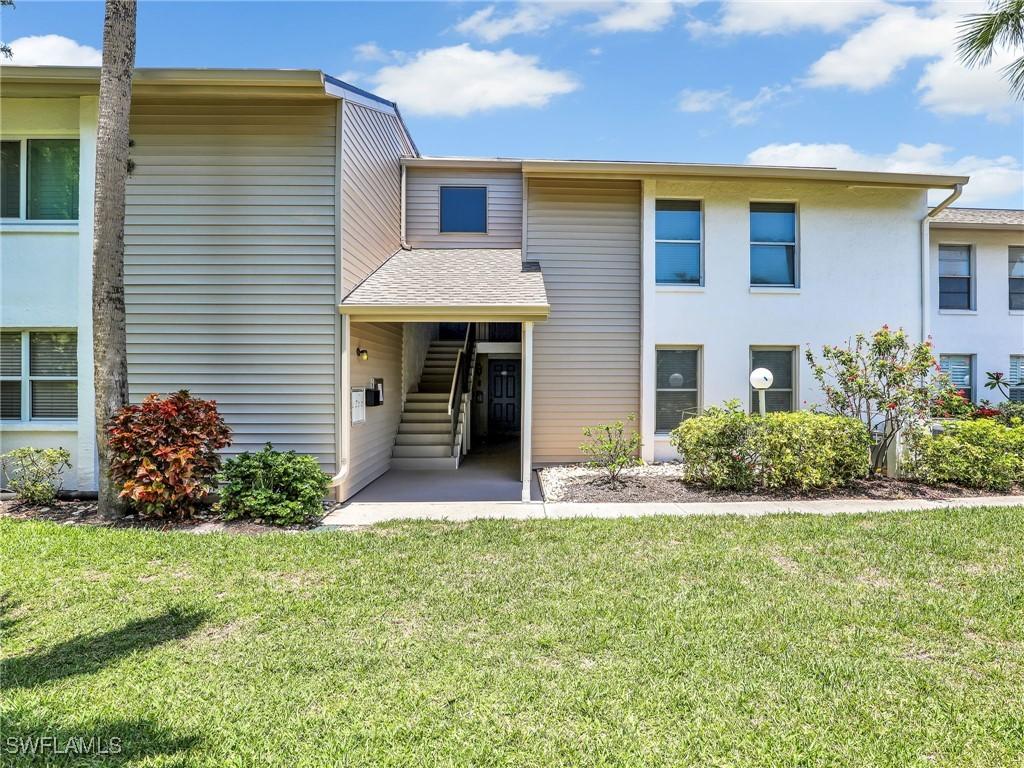 5479 Peppertree Dr. #13, Fort Myers, FL 33908