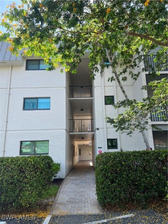 788 Park Shore Dr. #B14, Naples, FL 34103